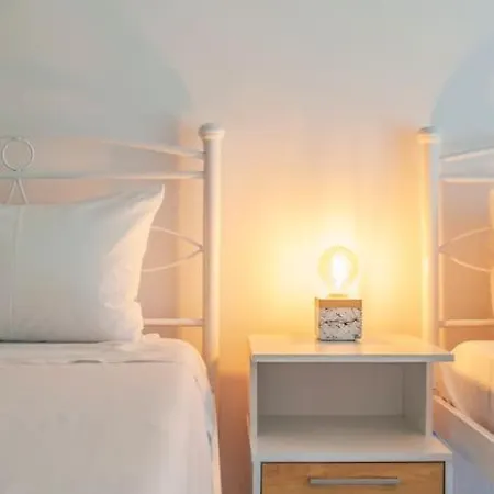 Διαμέρισμα Your Getaway: Stylish In Αθήνα